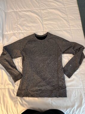 Men's Lululemon Heather Gray Engineered Warmth Crewneck, Size Small